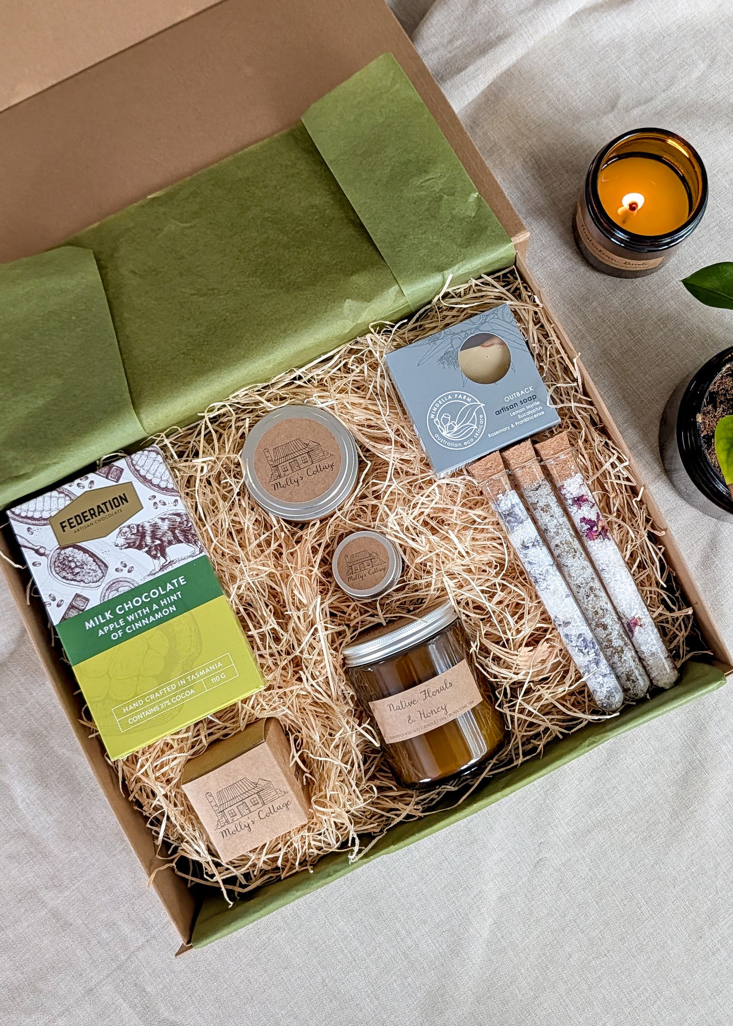 'Unwind' - Gift Hamper